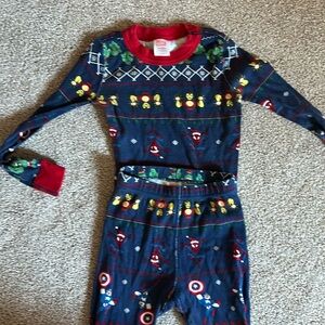Hanna Andersson Marvel Holiday Pajamas, Size 6-7